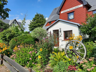 Front3 Unterkünfte 3