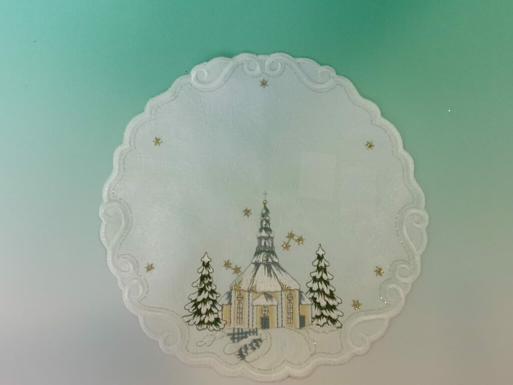 Deckchen Bergkirche rund 23 cm 1